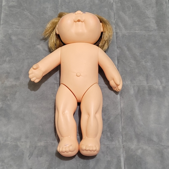 Vintage 1987 Cabbage Patch Swim Doll - Picture 2 of 4